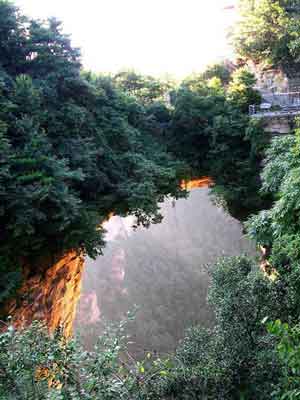 張家界、袁家界、天子山、武陵源二晚二日游
